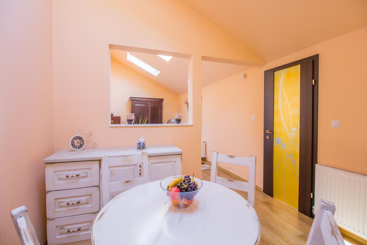 Postavarului Residence Braşov Extérieur photo
