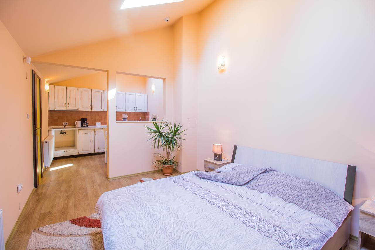 Postavarului Residence Braşov Extérieur photo